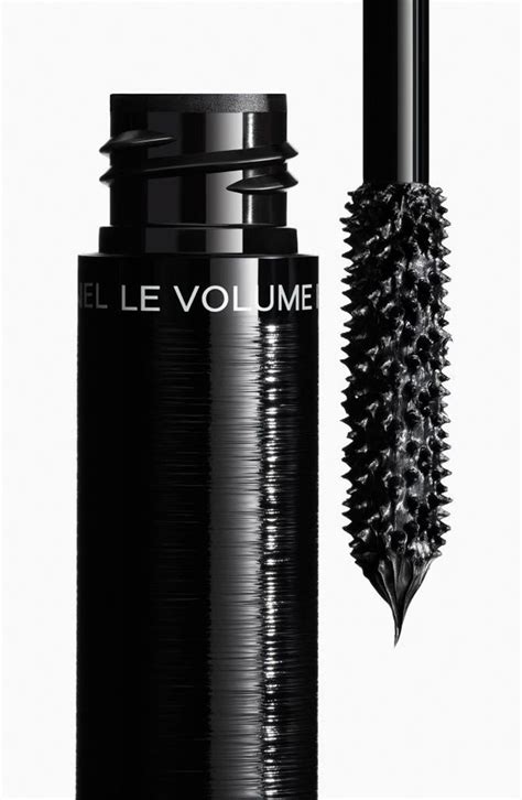 le volume révolution de chanel mascara|chanel extreme volume mascara.